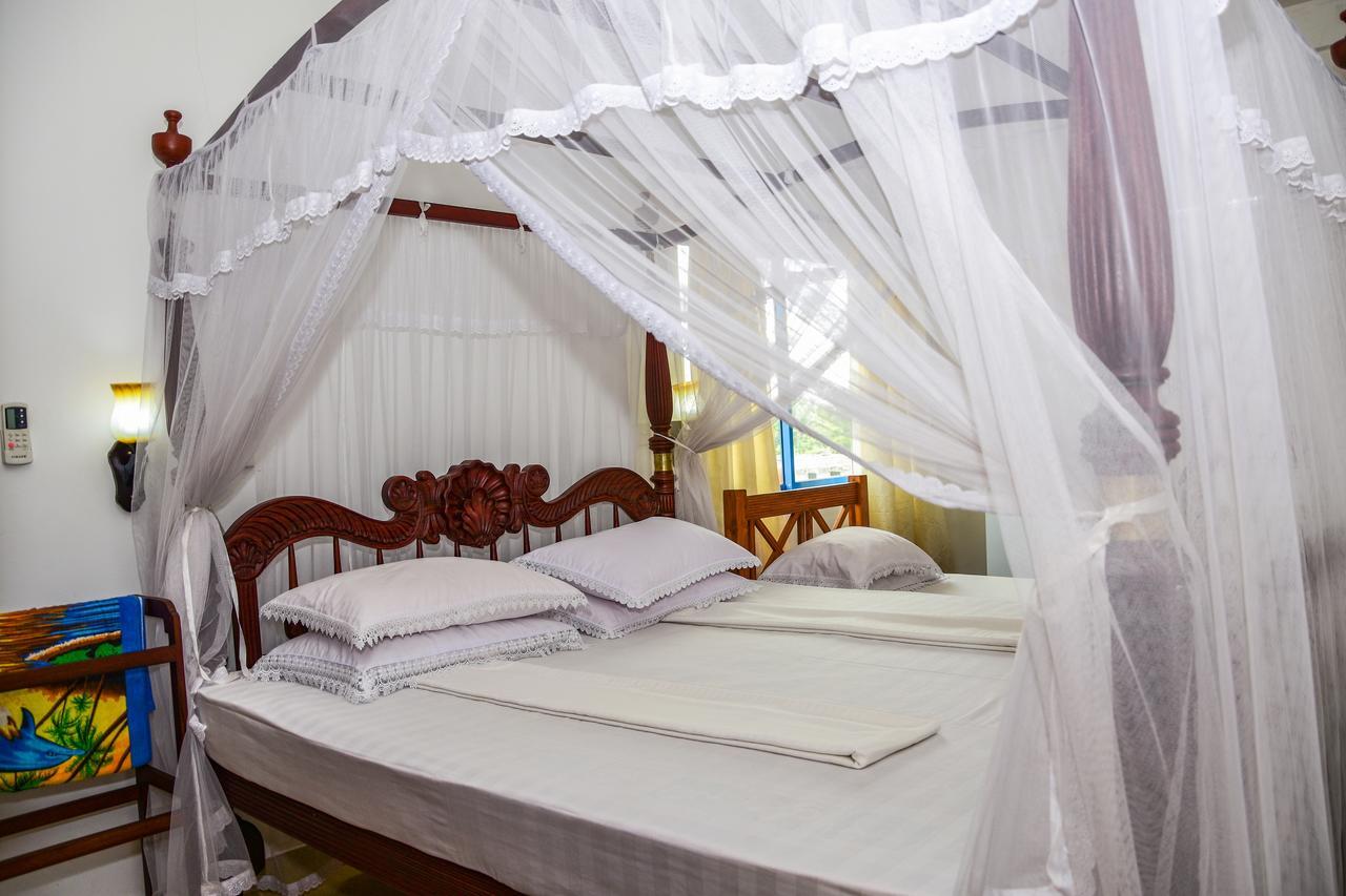 Hotel Dolphin Hikkaduwa Zewnętrze zdjęcie